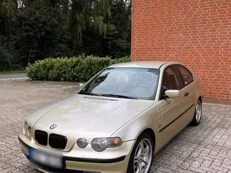 BMW Série 3 361i 1.8 115