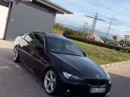 BMW Série 3 330i 3.0 272