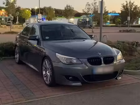 BMW Série 5 530d 3.0 218