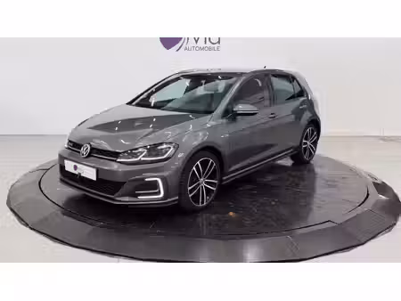 Volkswagen Golf GTE 1.4 TDI 150