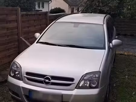 Opel Vectra 1.8 122