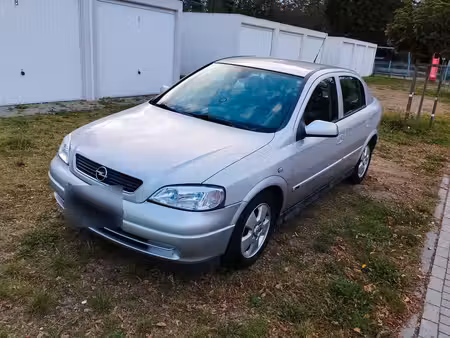 Opel Astra 1.8 125