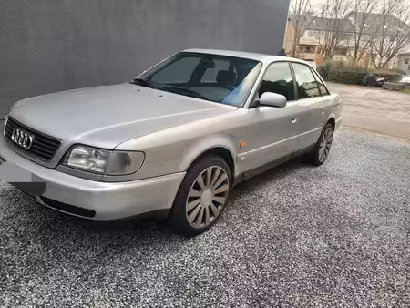 Audi 100 2.0