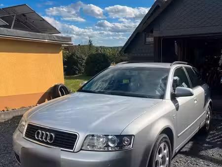 Audi A4 2.0 130