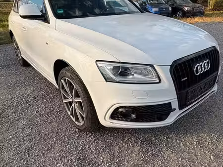 Audi Q5 2.0 TDI 190 S line