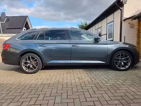 Škoda Superb 1.5 TSI 150 Style