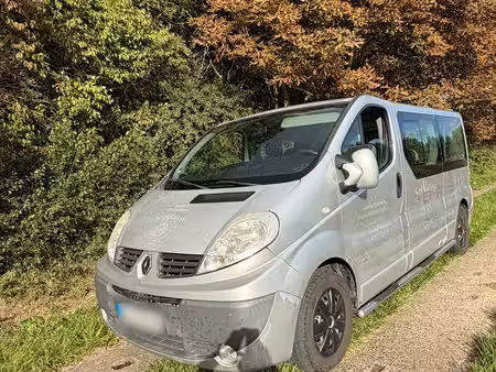 Renault Trafic 2.5 dCi 150
