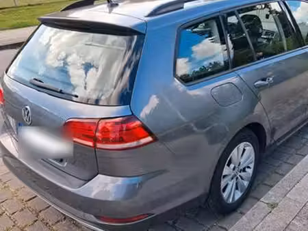 Volkswagen Golf 1.0 TSI 85 Trendline