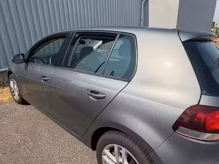 Volkswagen Golf 2.0 TDI 140