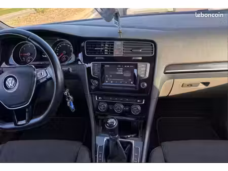 Volkswagen Golf 1.6 TDI 105