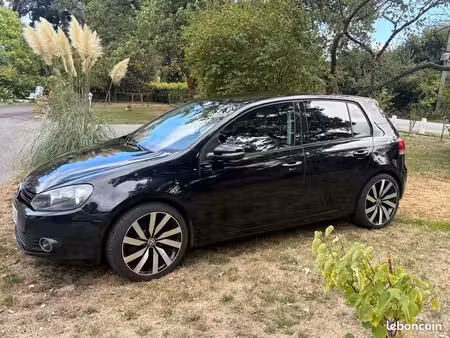 Volkswagen Golf 1.6 TDI 105