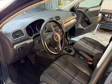 Volkswagen Golf 1.6 TDI 105