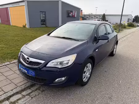 Opel Astra Selection