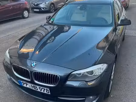 BMW Série 5 530d 3.0 245