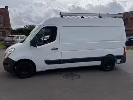 Renault Master 2.3 dCi 125