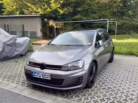 Volkswagen Golf GTI 2.0 TFSI 230 Performance