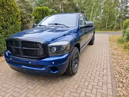 Dodge RAM 2500 