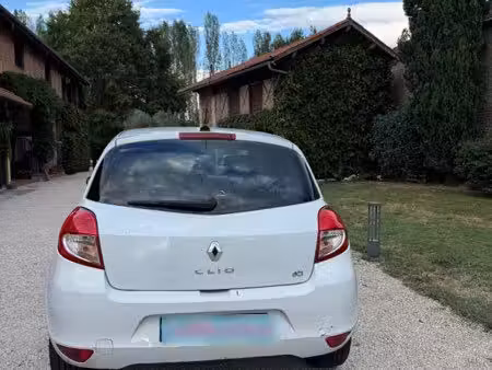 Renault Clio 1.5 dCi 85 TomTom