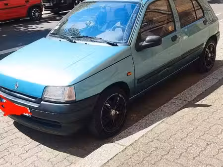 Renault Clio 1.2 58