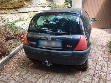 Renault Clio 1.4 98