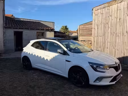 Renault Mégane GT 1.6 TCe 205
