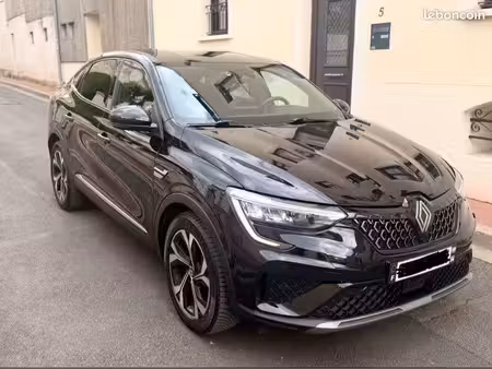 Renault Arkana E-Tech 1.6 145 Techno