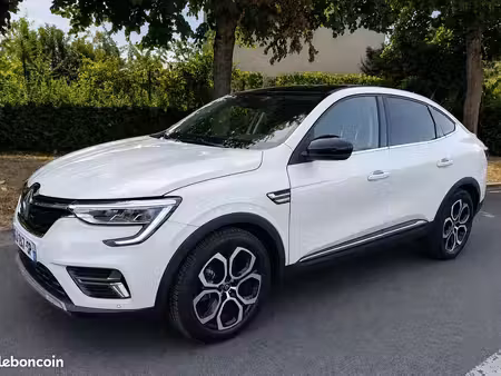 Renault Arkana E-Tech 1.6 145 Intens