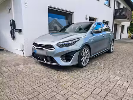 Kia Ceed 1.6 CRDi 136 GT Line
