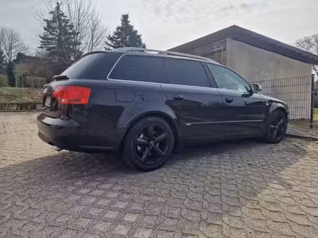 Audi A4 V6 3.0