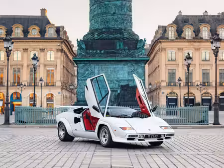 Lamborghini Countach 