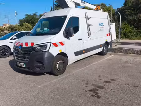 Renault Master 2.3 dCi 145