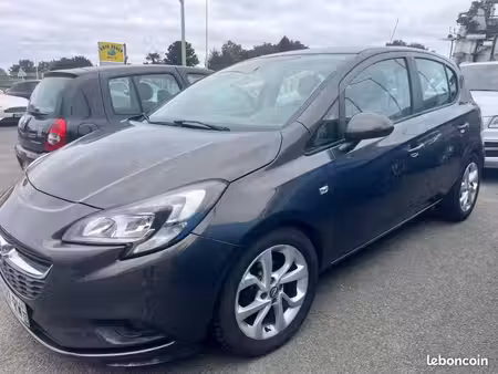 Opel Corsa 1.4 90 Selective