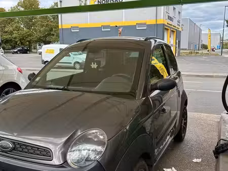 Microcar MGO 
