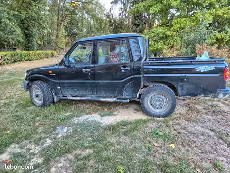 Mahindra GOA 2.5 107