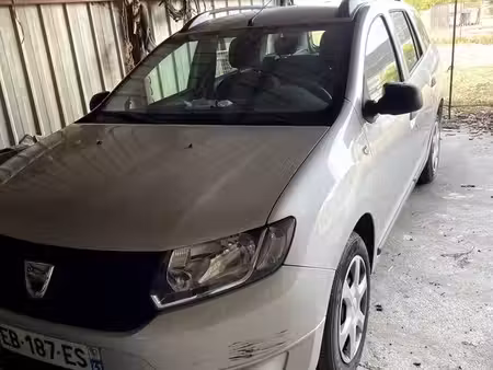 Dacia Logan 