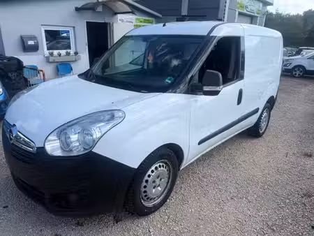 Opel Combo 1.2