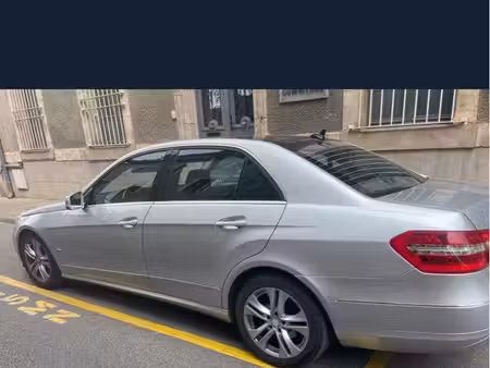 Mercedes-Benz Classe E E 200 2.2 CDI 136