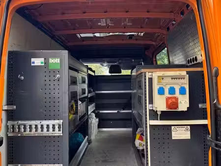 Mercedes-Benz Sprinter 213 2.1 CDI 129