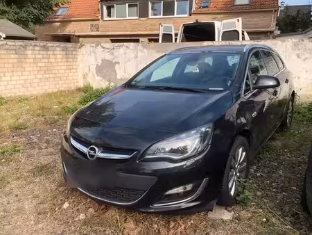 Opel Astra 2.0 CDTI 165 Cosmo