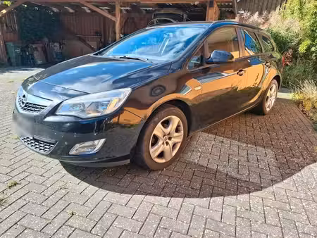 Opel Astra 1.4 140