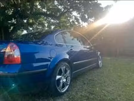 Volkswagen Passat 1.6 102