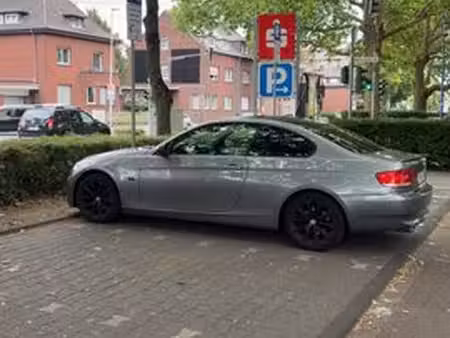BMW Série 3 320d 2.0 130