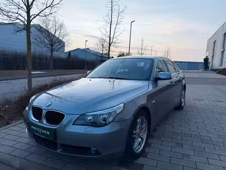 BMW Série 5 530d 3.0 218