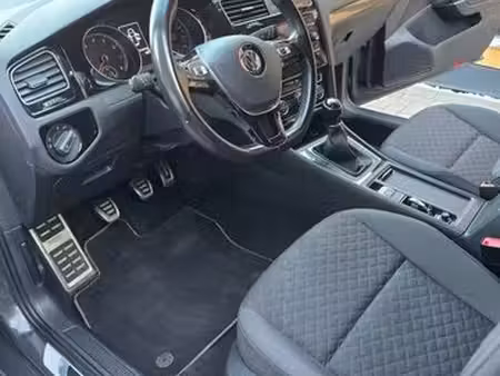 Volkswagen Golf 1.5 TSI 110