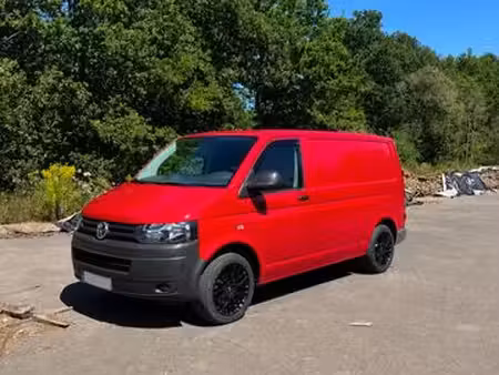 Volkswagen Transporter T5 2.0 TDI 140