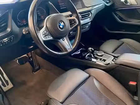 BMW Série 2 218i 1.5 136