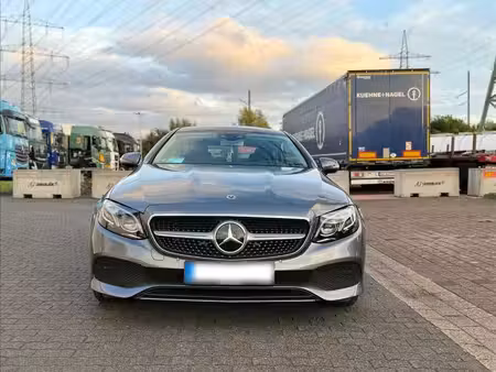 Mercedes-Benz Classe E E 220