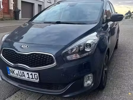 Kia Carens 1.7 CRDi 136 Edition 7