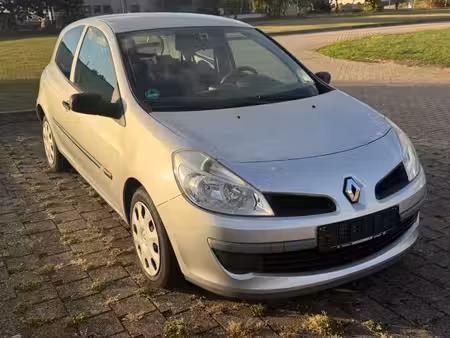 Renault Clio 1.2 75 Authentique