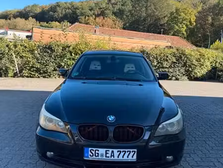 BMW Série 5 525i 218